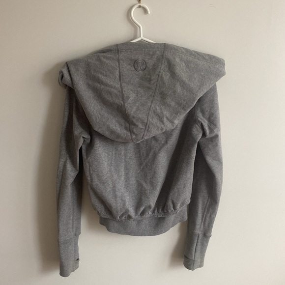 Lululemon grey sweatshirt - Picture 4 of 6